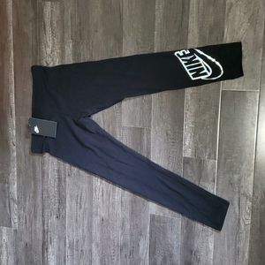 New Nike Girls Leggings Small